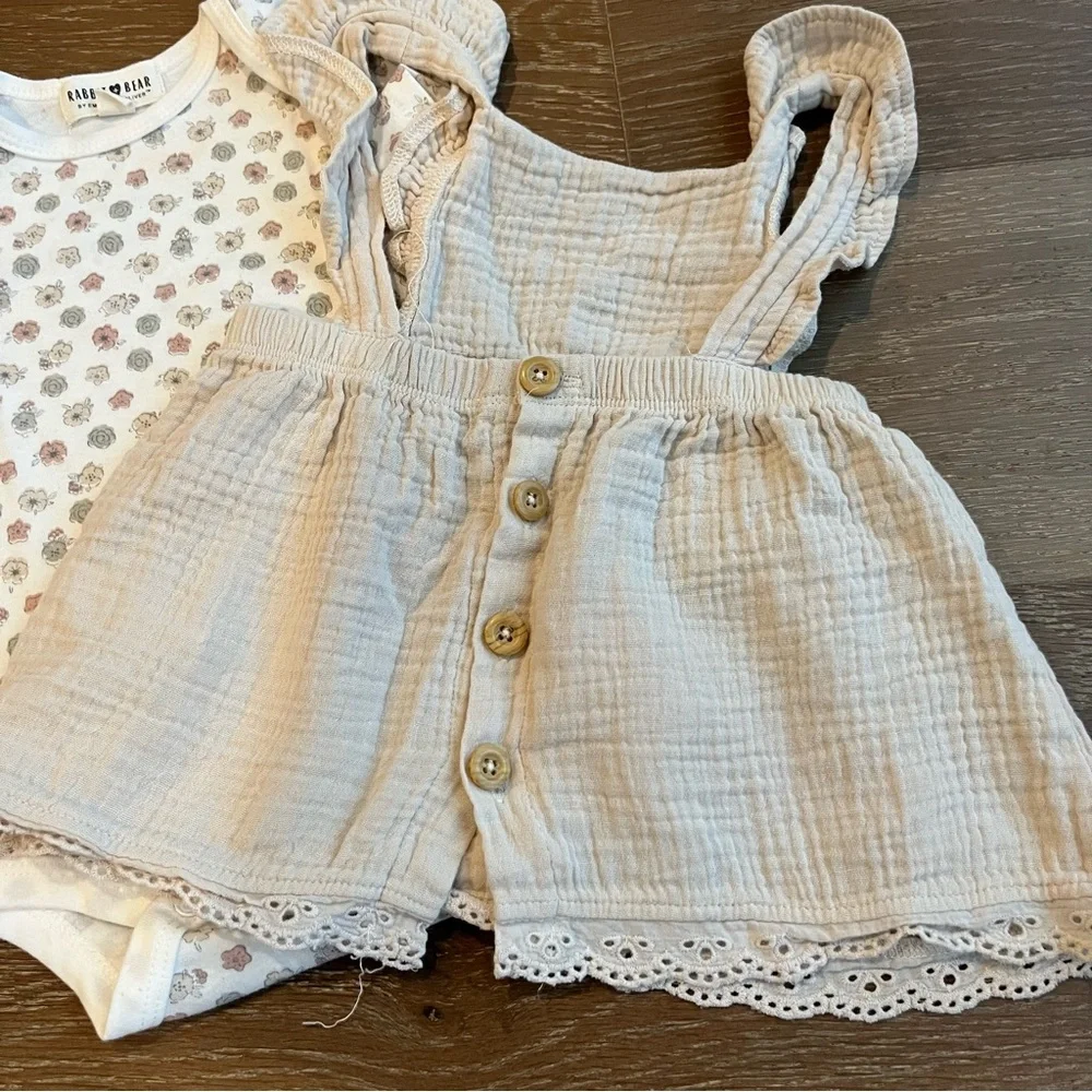 Baby Girl Outfit Dress Set Beige Floral Bodysuit Size 12 Months